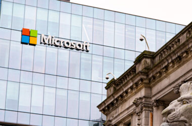 Microsoft investe US$ 1,5 bilhão na empresa de IA G42 dos Emirados Árabes