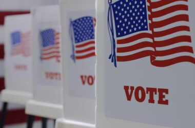 Autoridades alertam para uso de IA influenciando nas eleições dos EUA