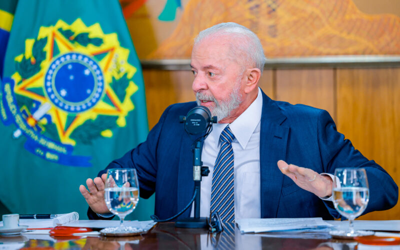 Lula sanciona taxação de compras internacionais de até US$ 50 em meio a críticas