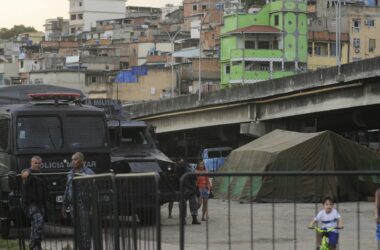 Policial morre e outro fica ferido em confronto no Complexo da Maré