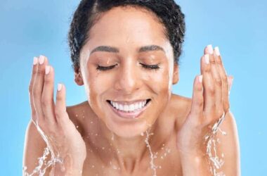 Água de arroz: Para cuidar da pele, prevenir rugas e cuidar do cabelo!