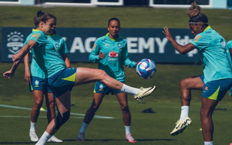 Futebol: seleção feminina entra em reta final de preparação para Paris