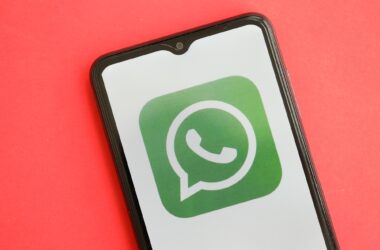 WhatsApp recebe opção de ‘favoritar’ contatos; veja como funciona