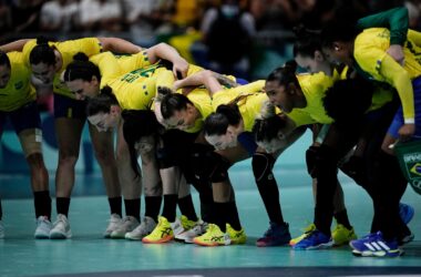 Paris 2024: Brasil vence jogo decisivo e vai pegar pedreira nas quartas do handebol feminino